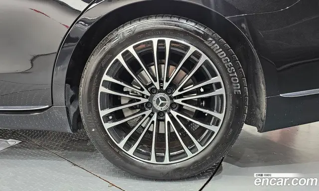 Mercedes-Benz S-Class 2024 3.0 автомат (гидро), миниатюра 6 Mercedes-Benz S-Class 2024 3.0 автомат (гидро), миниатюра 6