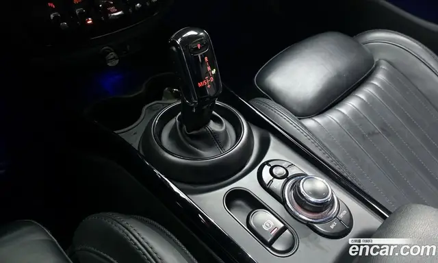 Mini Clubman 2022 2.0 автомат (гидро), миниатюра 12