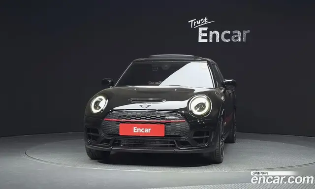 Mini Clubman 2022 2.0 автомат (гидро), миниатюра 3 Mini Clubman 2022 2.0 автомат (гидро), миниатюра 3