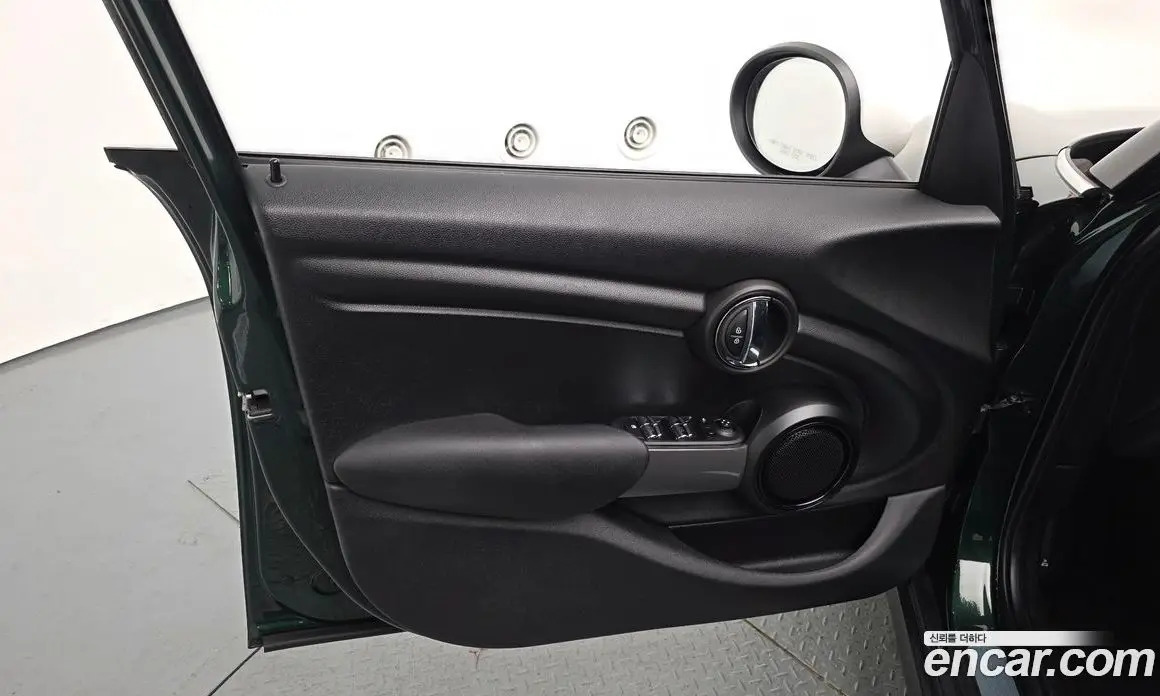 Mini Cooper 2018 1.5 автомат (гидро), фото 14 Mini Cooper 2018 1.5 автомат (гидро), фото 14