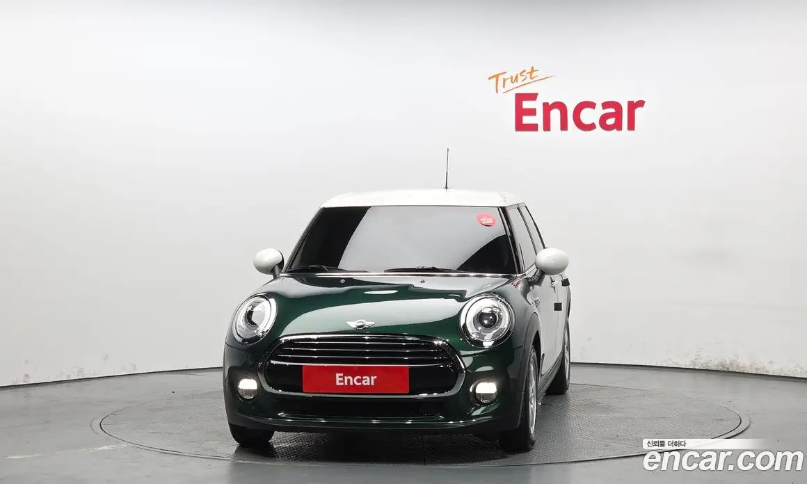 Mini Cooper 2018 1.5 автомат (гидро), фото 3 Mini Cooper 2018 1.5 автомат (гидро), фото 3