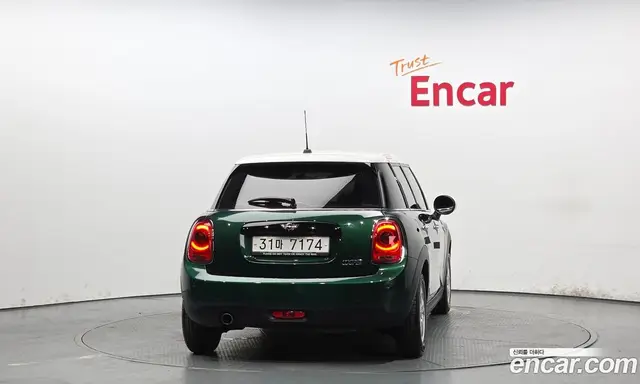 Mini Cooper 2018 1.5 автомат (гидро), миниатюра 4 Mini Cooper 2018 1.5 автомат (гидро), миниатюра 4