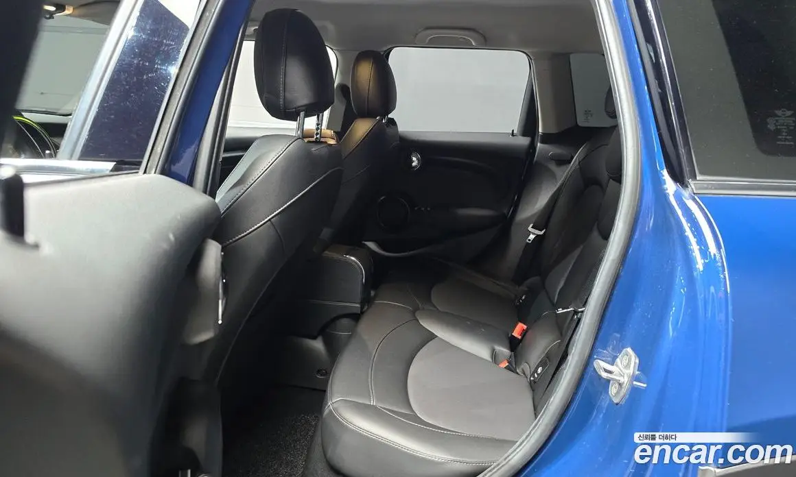 Mini Cooper 2018 1.5 автомат (гидро), фото 18 Mini Cooper 2018 1.5 автомат (гидро), фото 18