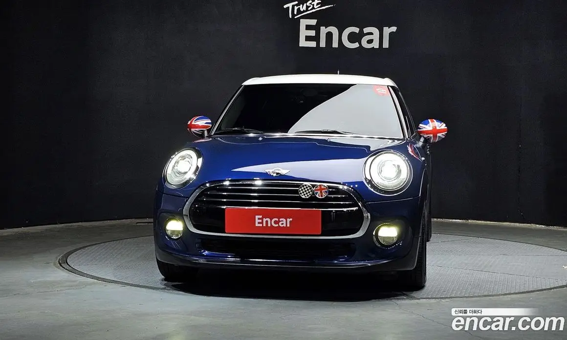Mini Cooper 2018 1.5 автомат (гидро), фото 3 Mini Cooper 2018 1.5 автомат (гидро), фото 3