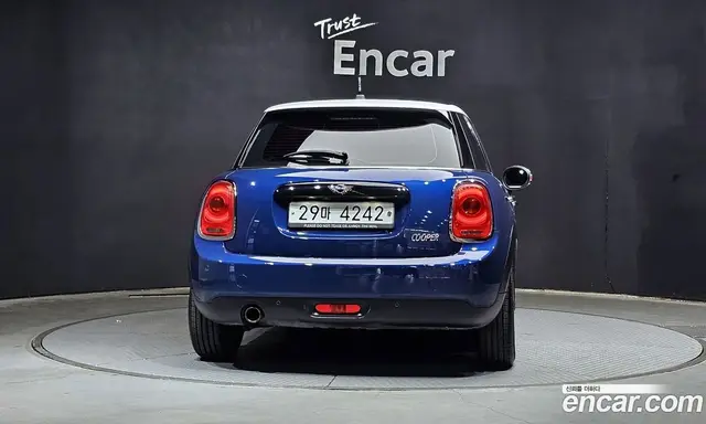 Mini Cooper 2018 1.5 автомат (гидро), миниатюра 4 Mini Cooper 2018 1.5 автомат (гидро), миниатюра 4