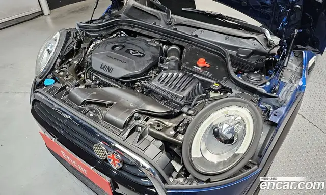 Mini Cooper 2018 1.5 автомат (гидро), миниатюра 6 Mini Cooper 2018 1.5 автомат (гидро), миниатюра 6