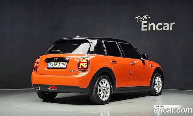 Mini Cooper 2021 1.5 автомат (гидро), миниатюра 2 Mini Cooper 2021 1.5 автомат (гидро), миниатюра 2