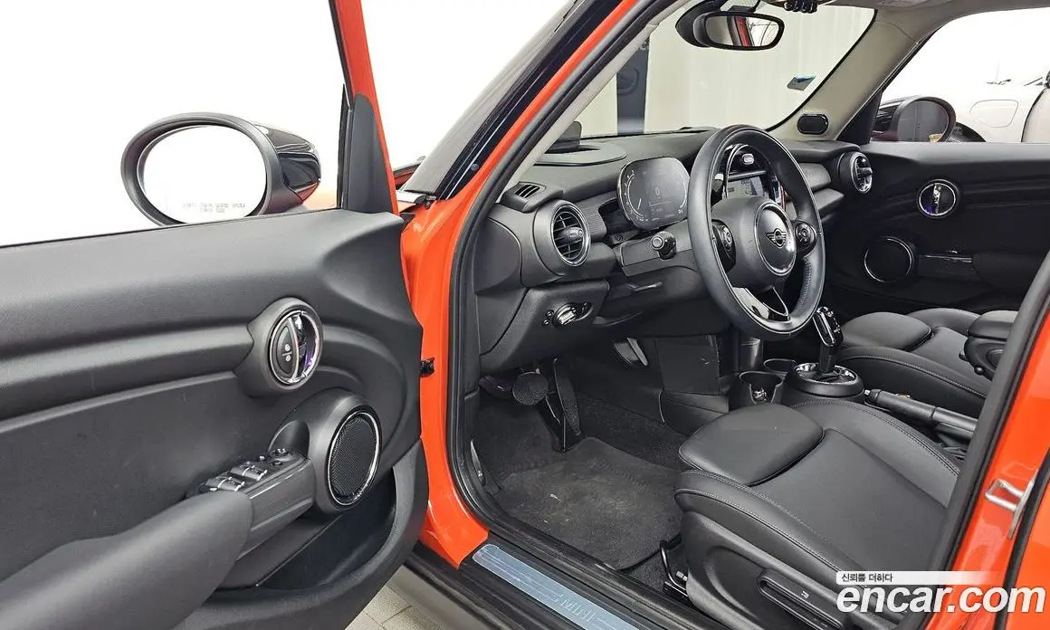 Mini Cooper 2021 1.5 автомат (гидро), фото 13 Mini Cooper 2021 1.5 автомат (гидро), фото 13