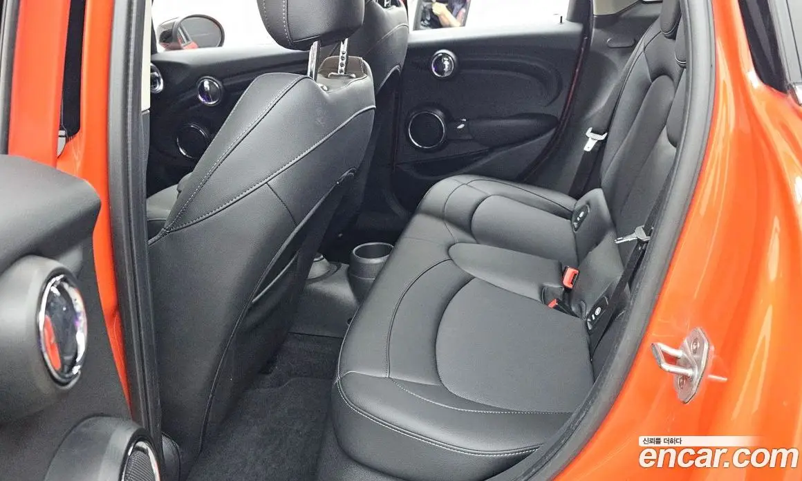 Mini Cooper 2021 1.5 автомат (гидро), фото 16 Mini Cooper 2021 1.5 автомат (гидро), фото 16