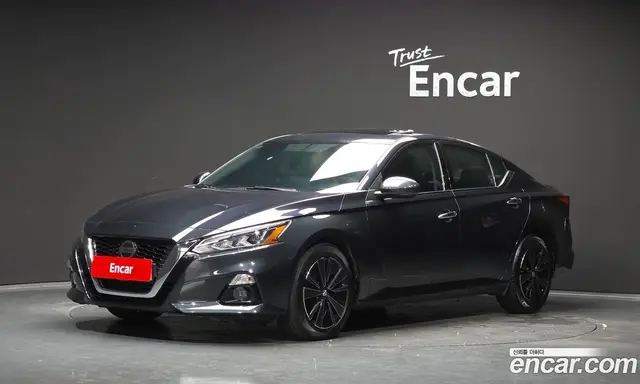 Nissan Altima, 2019, 120 256 км