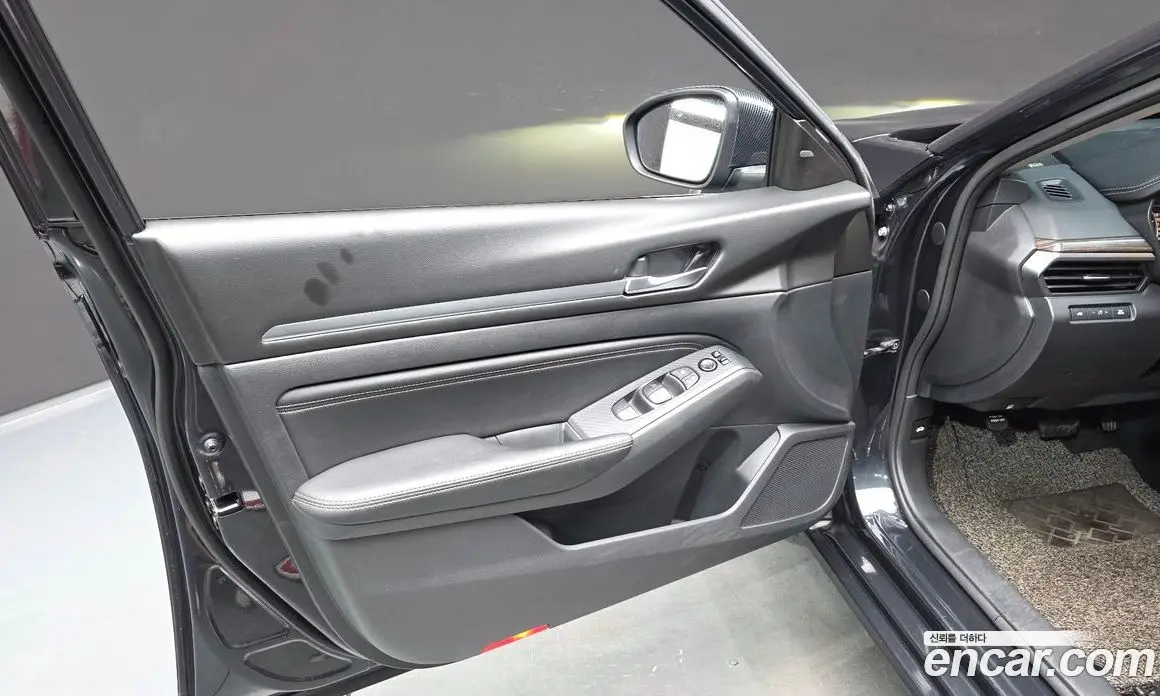 Nissan Altima 2019 2.5 автомат (гидро), фото 14