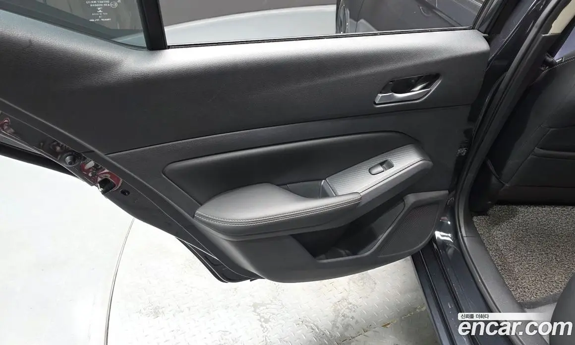 Nissan Altima 2019 2.5 автомат (гидро), фото 15