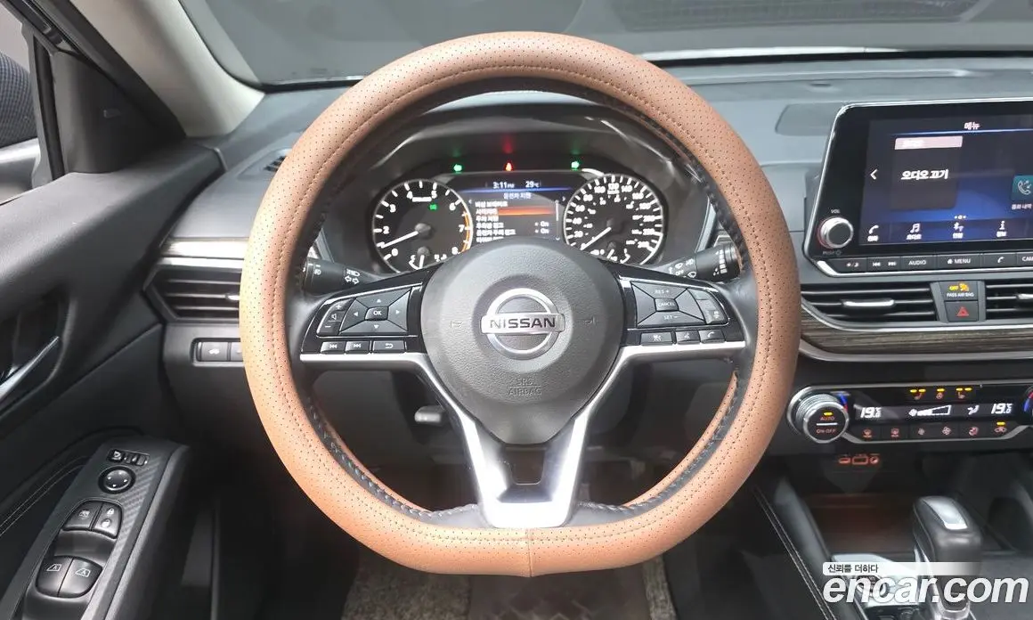 Nissan Altima 2019 2.5 автомат (гидро), фото 19