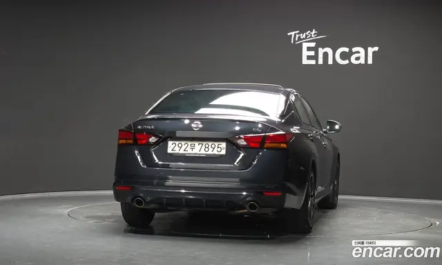 Nissan Altima 2019 2.5 автомат (гидро), миниатюра 4