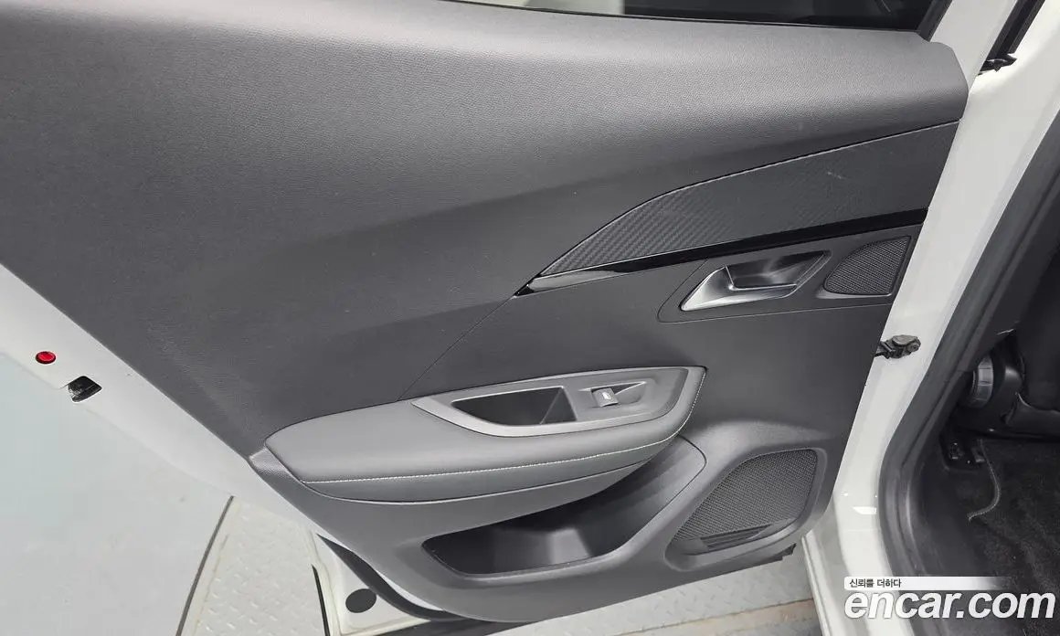 Peugeot 2008 2021 1.5 автомат (гидро), фото 15 Peugeot 2008 2021 1.5 автомат (гидро), фото 15