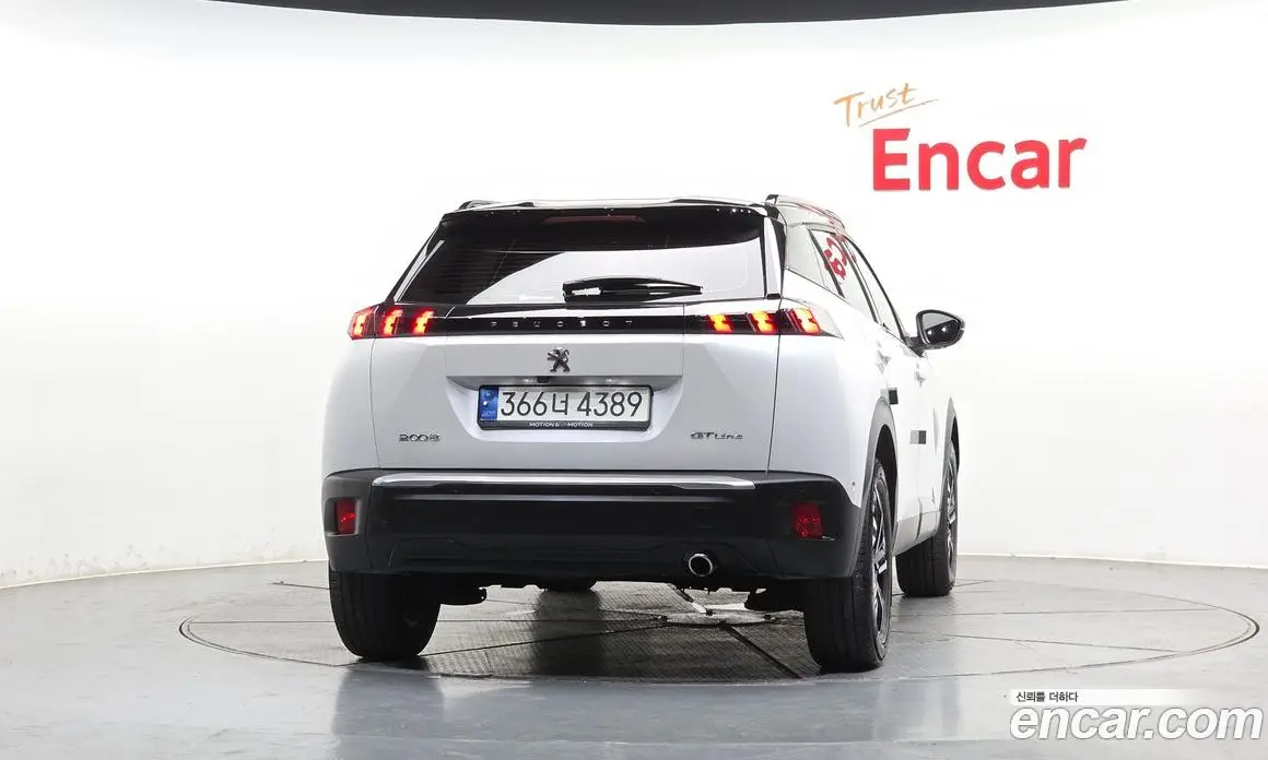 Peugeot 2008 2021 1.5 автомат (гидро), фото 4 Peugeot 2008 2021 1.5 автомат (гидро), фото 4