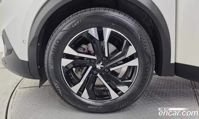 Peugeot 2008 2021 1.5 автомат (гидро), миниатюра 5 Peugeot 2008 2021 1.5 автомат (гидро), миниатюра 5