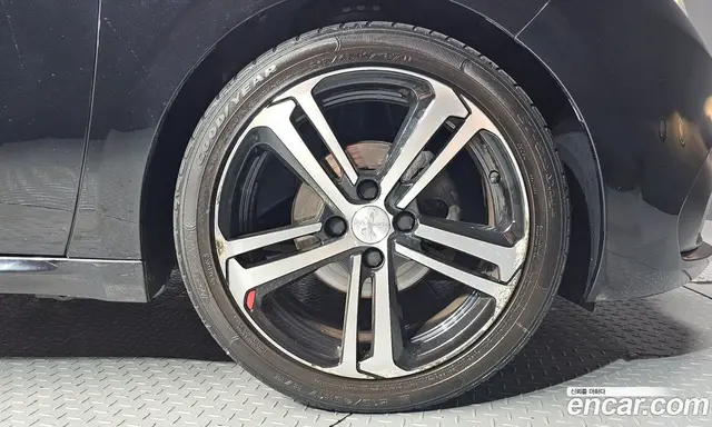 Peugeot 208 2018 1.6 автомат (гидро), миниатюра 7 Peugeot 208 2018 1.6 автомат (гидро), миниатюра 7