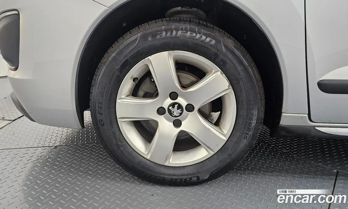Peugeot 3008 2014 1.6 автомат (гидро), фото 4 Peugeot 3008 2014 1.6 автомат (гидро), фото 4