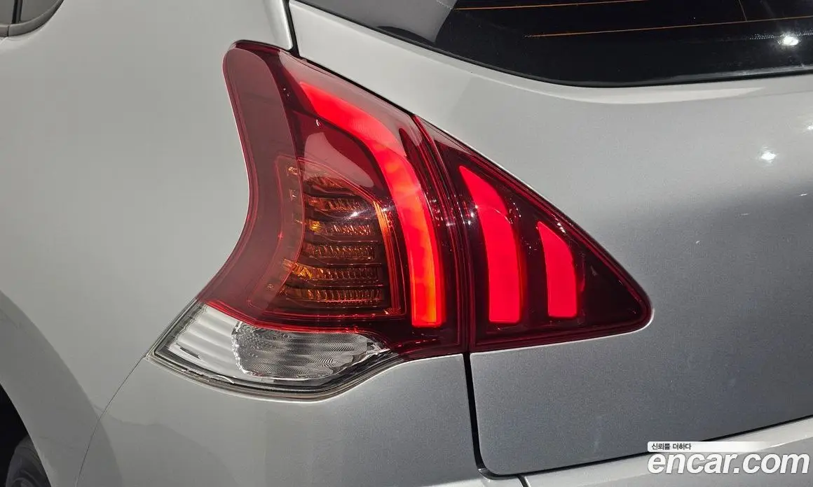 Peugeot 3008 2014 1.6 автомат (гидро), фото 8 Peugeot 3008 2014 1.6 автомат (гидро), фото 8