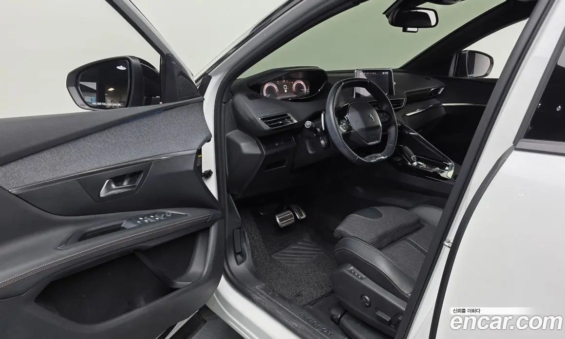 Peugeot 3008 2019 1.5 автомат (гидро), фото 13 Peugeot 3008 2019 1.5 автомат (гидро), фото 13