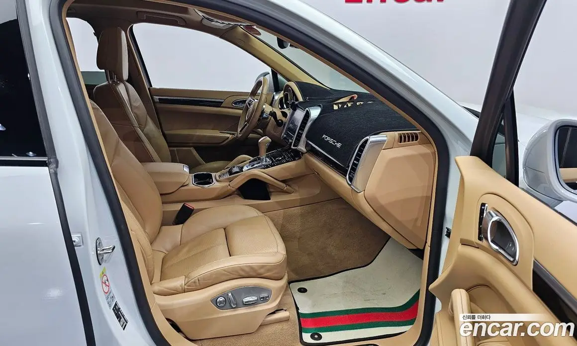 Porsche Cayenne 2017 3.0 автомат (гидро), фото 17 Porsche Cayenne 2017 3.0 автомат (гидро), фото 17