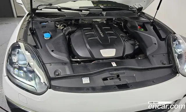 Porsche Cayenne 2017 3.0 автомат (гидро), миниатюра 6 Porsche Cayenne 2017 3.0 автомат (гидро), миниатюра 6