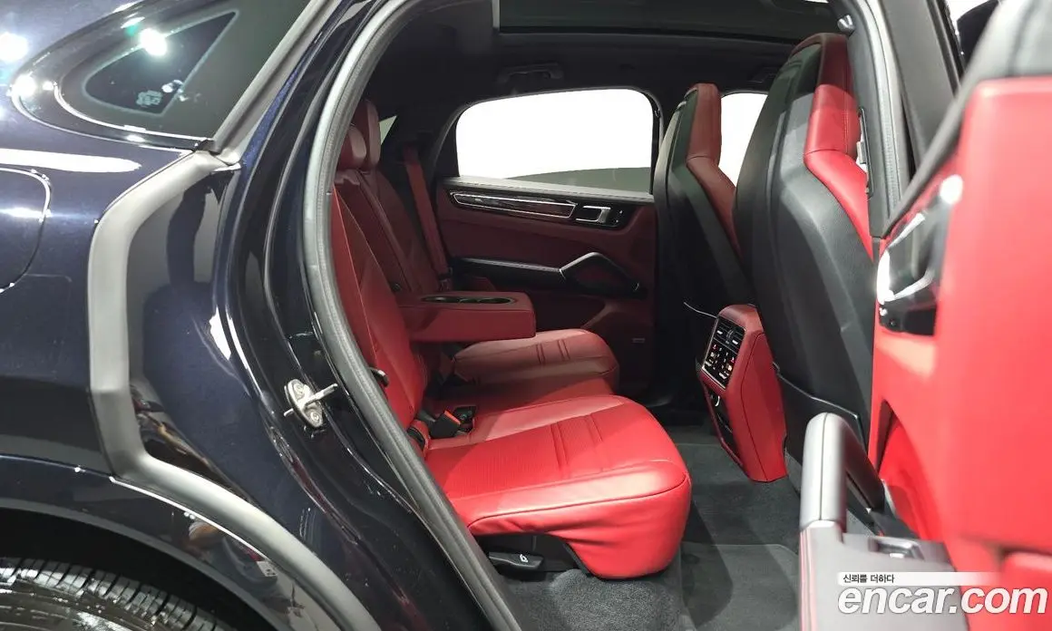 Porsche Cayenne 2022 3.0 автомат (гидро), фото 17
