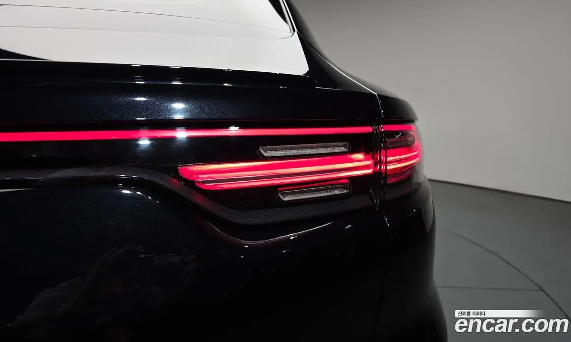 Porsche Cayenne 2022 3.0 автомат (гидро), фото 8