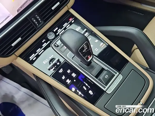 Porsche Cayenne 2022 3.0 автомат (гидро), миниатюра 9 Porsche Cayenne 2022 3.0 автомат (гидро), миниатюра 9