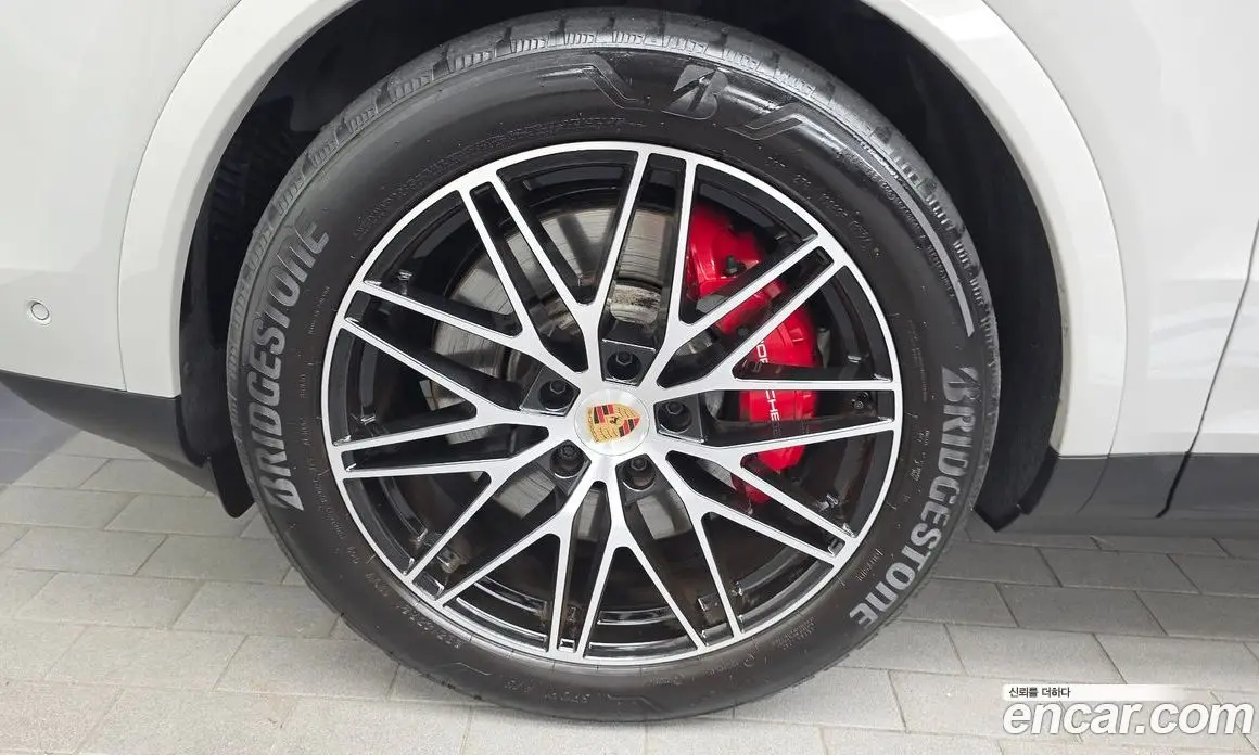 Porsche Cayenne 2024 3.0 автомат (гидро), фото 5 Porsche Cayenne 2024 3.0 автомат (гидро), фото 5