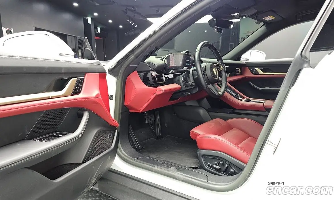 Porsche Taycan 2023 0.1 автомат (гидро), фото 13 Porsche Taycan 2023 0.1 автомат (гидро), фото 13