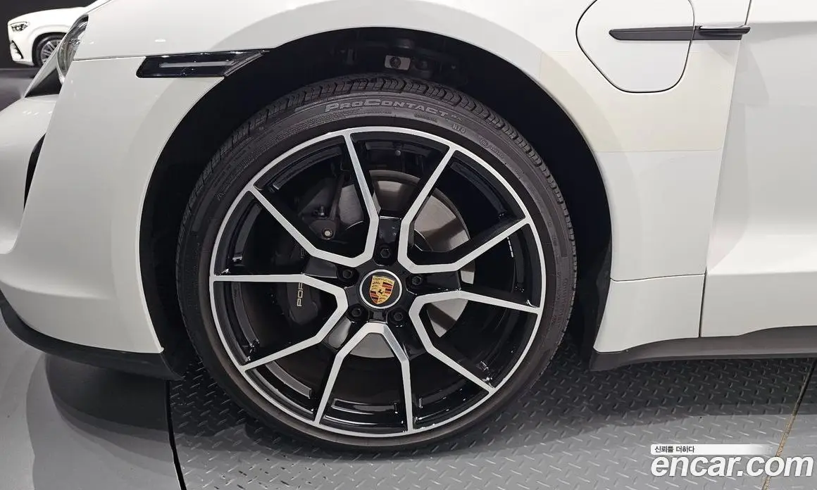 Porsche Taycan 2023 0.1 автомат (гидро), фото 5 Porsche Taycan 2023 0.1 автомат (гидро), фото 5