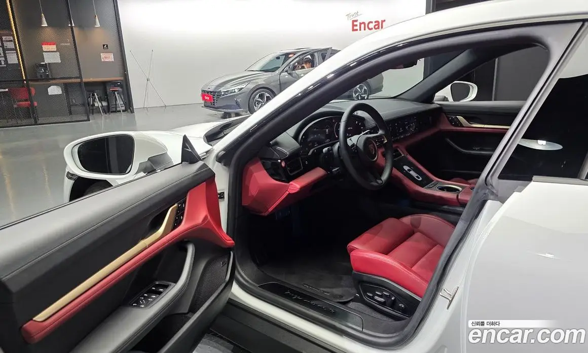 Porsche Taycan 2024 0.1 автомат (гидро), фото 13 Porsche Taycan 2024 0.1 автомат (гидро), фото 13