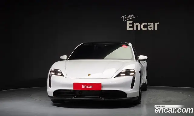 Porsche Taycan 2024 0.1 автомат (гидро), миниатюра 3 Porsche Taycan 2024 0.1 автомат (гидро), миниатюра 3