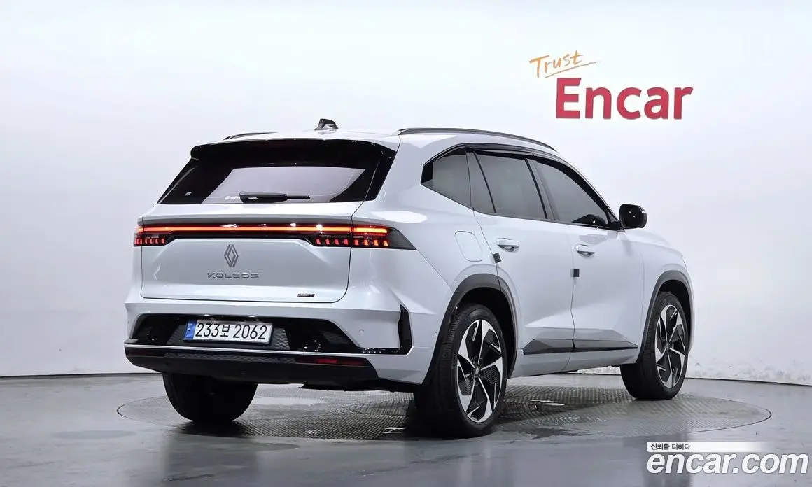 Renault (Samsung) Grand Koleos 2024 1.5 автомат (гидро), фото 2 Renault (Samsung) Grand Koleos 2024 1.5 автомат (гидро), фото 2