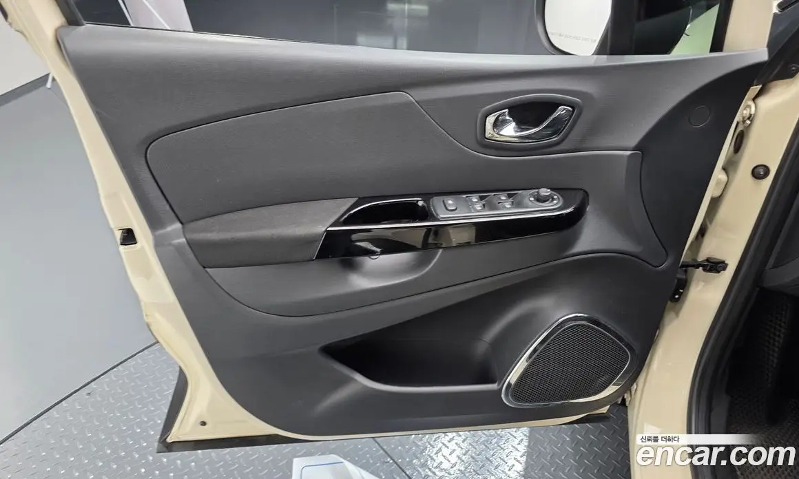 Renault (Samsung) QM3 2014 1.5 автомат (гидро), фото 14