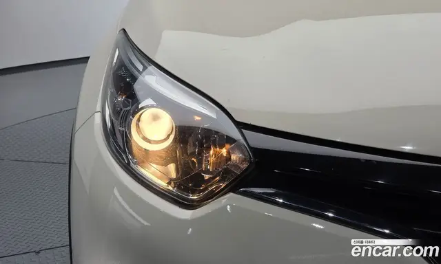 Renault (Samsung) QM3 2014 1.5 автомат (гидро), миниатюра 8