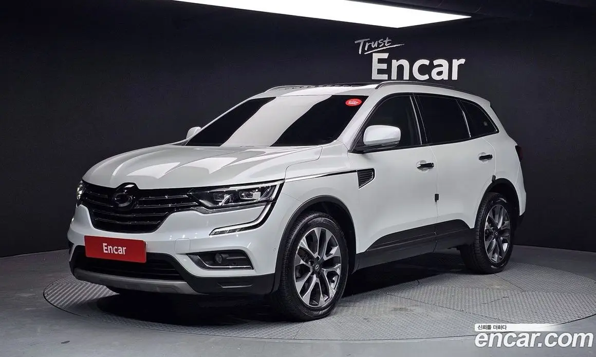 Renault (Samsung) QM6 2017 2.0 автомат (гидро), фото 1 Renault (Samsung) QM6 2017 2.0 автомат (гидро), фото 1