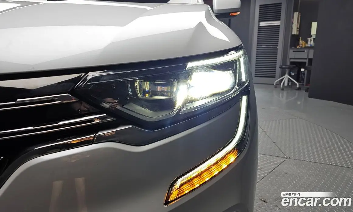 Renault (Samsung) QM6 2017 2.0 автомат (гидро), фото 8 Renault (Samsung) QM6 2017 2.0 автомат (гидро), фото 8