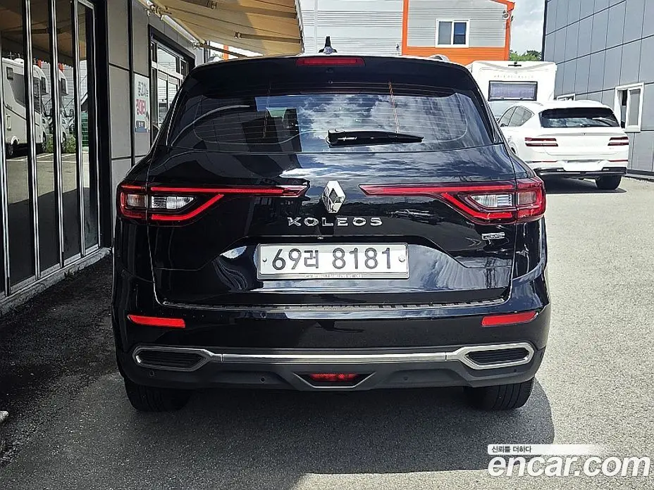 Renault (Samsung) QM6 2017 2.0 автомат (гидро), фото 4 Renault (Samsung) QM6 2017 2.0 автомат (гидро), фото 4