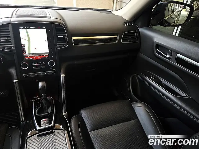 Renault (Samsung) QM6 2017 2.0 автомат (гидро), миниатюра 8 Renault (Samsung) QM6 2017 2.0 автомат (гидро), миниатюра 8