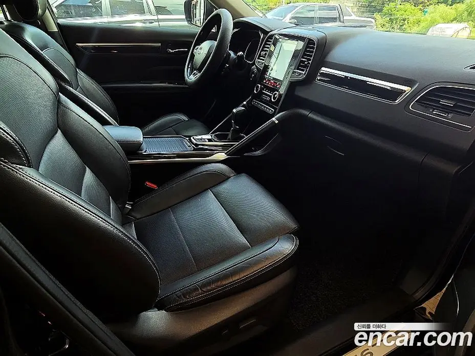 Renault (Samsung) QM6 2017 2.0 автомат (гидро), фото 10 Renault (Samsung) QM6 2017 2.0 автомат (гидро), фото 10