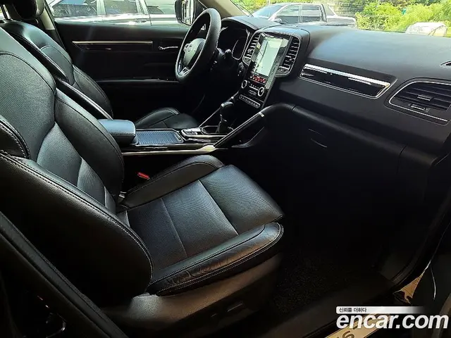 Renault (Samsung) QM6 2017 2.0 автомат (гидро), миниатюра 10 Renault (Samsung) QM6 2017 2.0 автомат (гидро), миниатюра 10