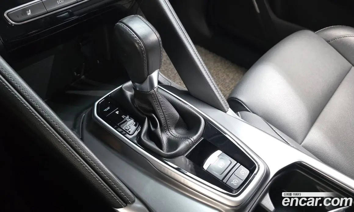 Renault (Samsung) QM6 2020 2.0 автомат (гидро), фото 12 Renault (Samsung) QM6 2020 2.0 автомат (гидро), фото 12