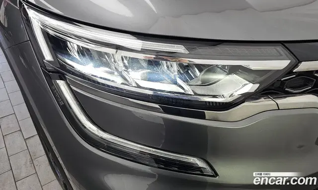 Renault (Samsung) QM6 2020 2.0 автомат (гидро), миниатюра 8 Renault (Samsung) QM6 2020 2.0 автомат (гидро), миниатюра 8