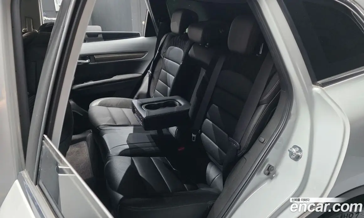 Renault (Samsung) QM6 2024 2.0 автомат (гидро), фото 18 Renault (Samsung) QM6 2024 2.0 автомат (гидро), фото 18
