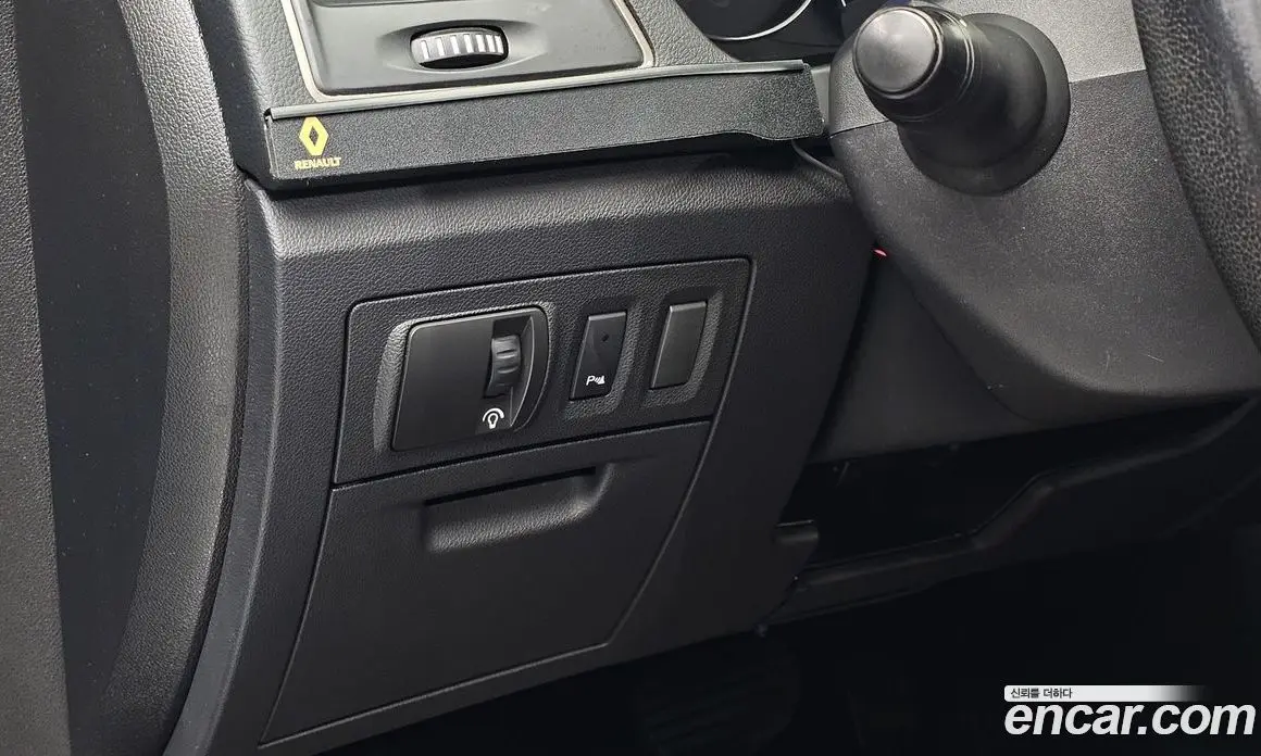 Renault (Samsung) SM5 2015 2.0 автомат (гидро), фото 15 Renault (Samsung) SM5 2015 2.0 автомат (гидро), фото 15