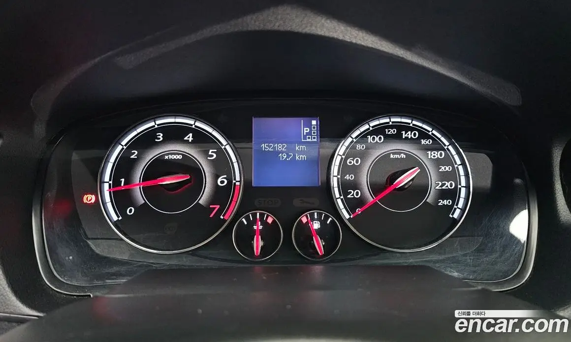 Renault (Samsung) SM5 2015 2.0 автомат (гидро), фото 8 Renault (Samsung) SM5 2015 2.0 автомат (гидро), фото 8