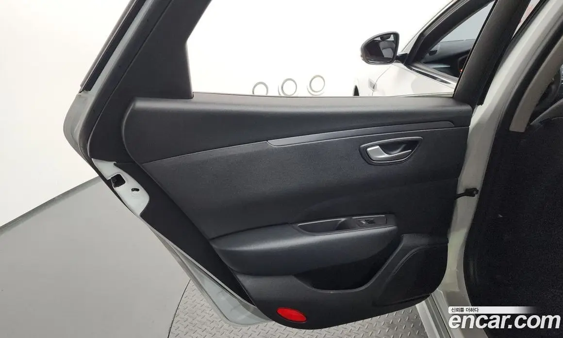 Renault (Samsung) SM6 2017 2.0 автомат (гидро), фото 15